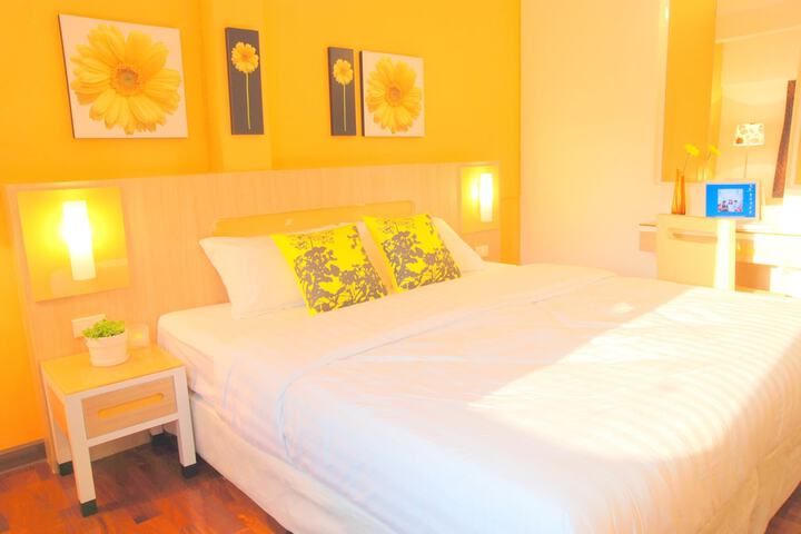Room 5 of 34