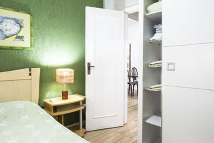 Room 5 of 14