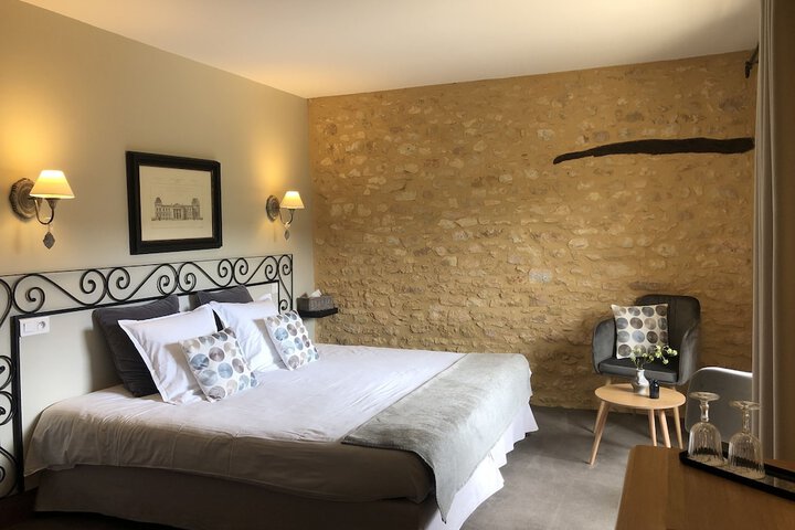 Room 7 of 55