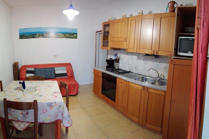 Room 8 of 17
