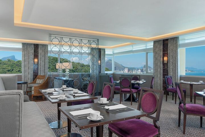 Dining 143 of 256