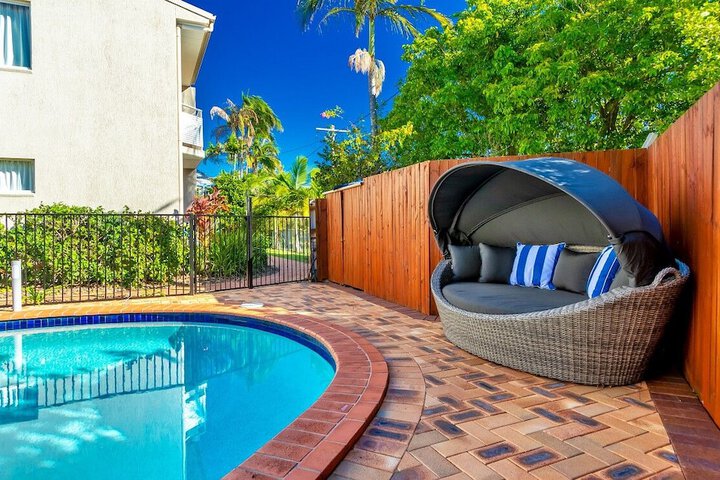 Pool 45 of 59