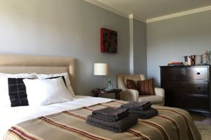 Room 8 of 19