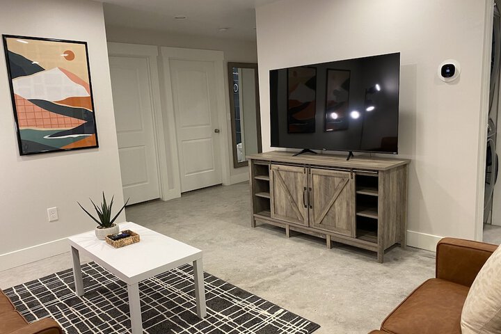 Lounge 254 of 426