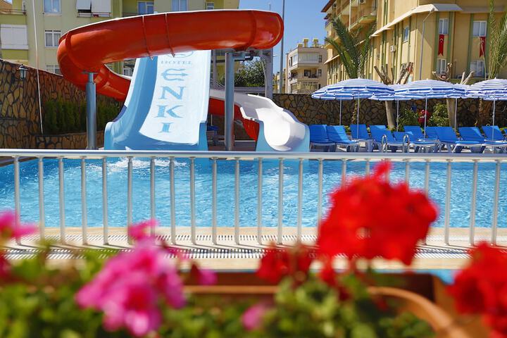 Pool Hotel