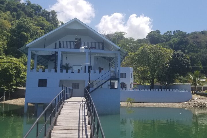 Photo of Vista Castillo Hotel