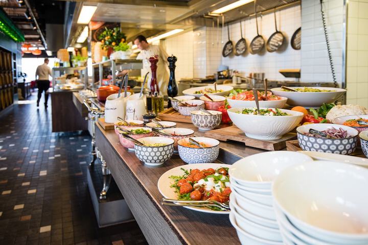 Dining 40 of 71