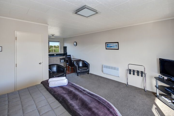 Room 10 of 31