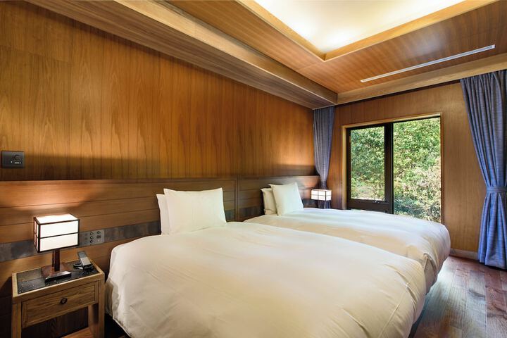 Room 20 of 50
