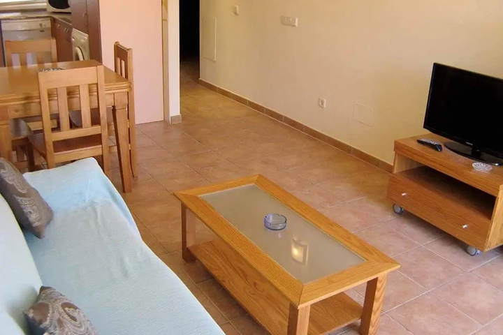 Room 2 of 22