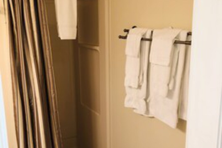 Room 82 of 111