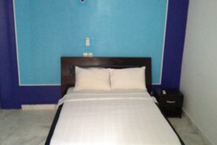 Room 26 of 35