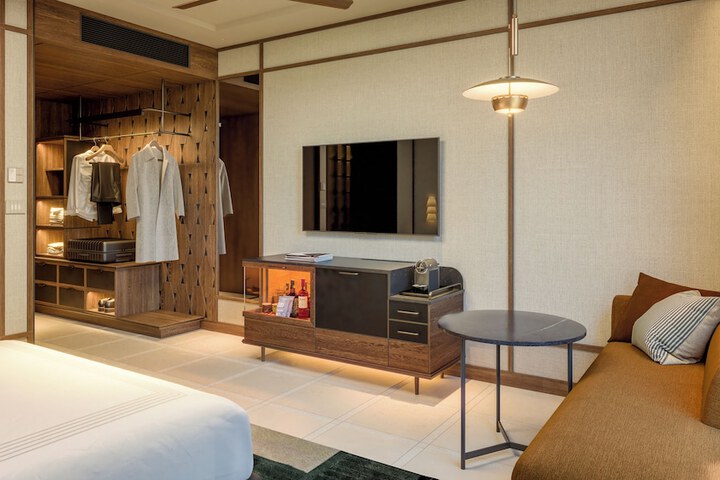Room 15 of 58