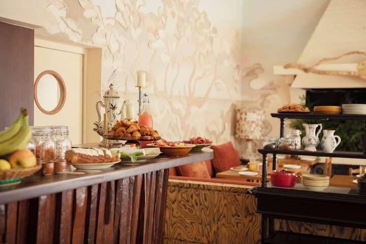 Dining 65 of 71