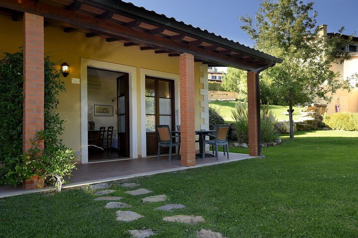 Terrace/Patio 13 of 29