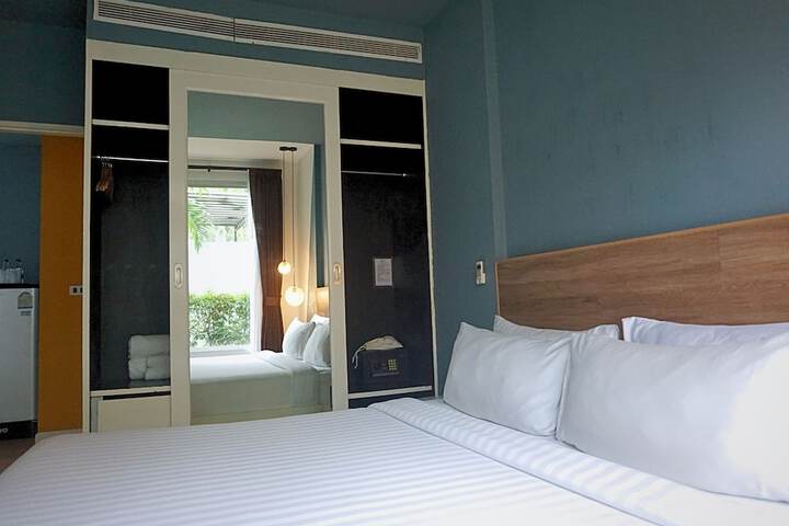 Room 19 of 95