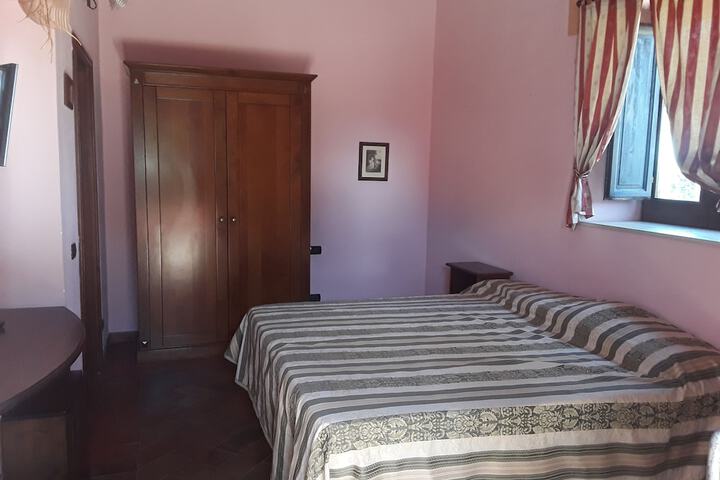 Room 36 of 106