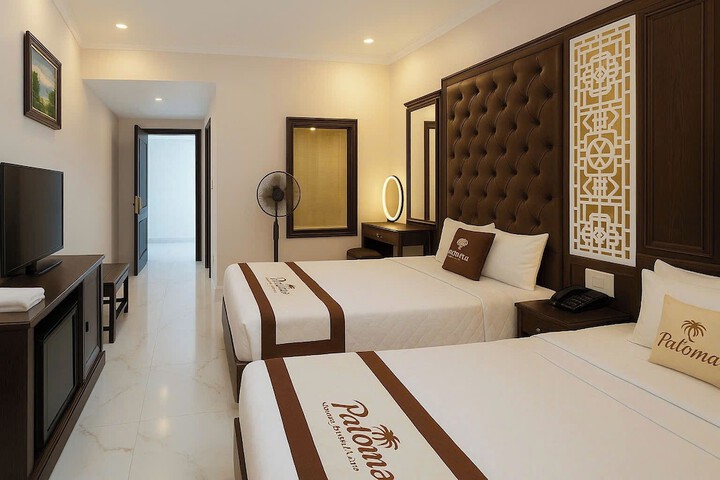 Room 13 of 28
