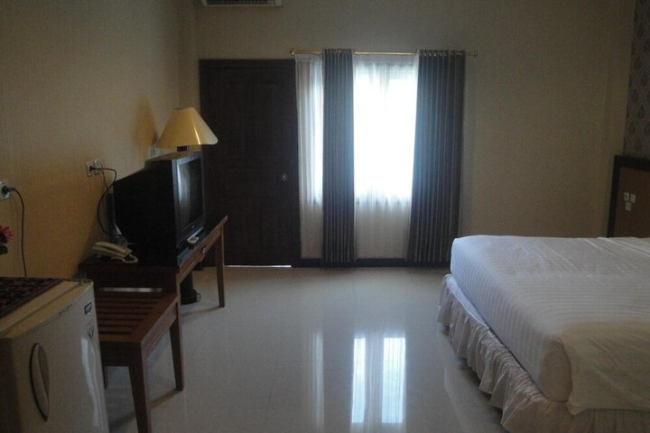 Room 13 of 67