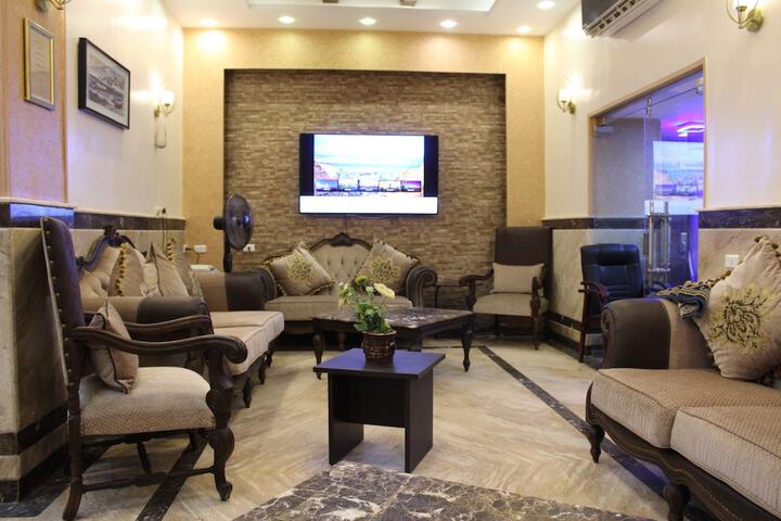 Hotel Interior 8 of 91