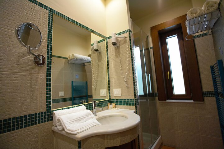 Clean Restrooms