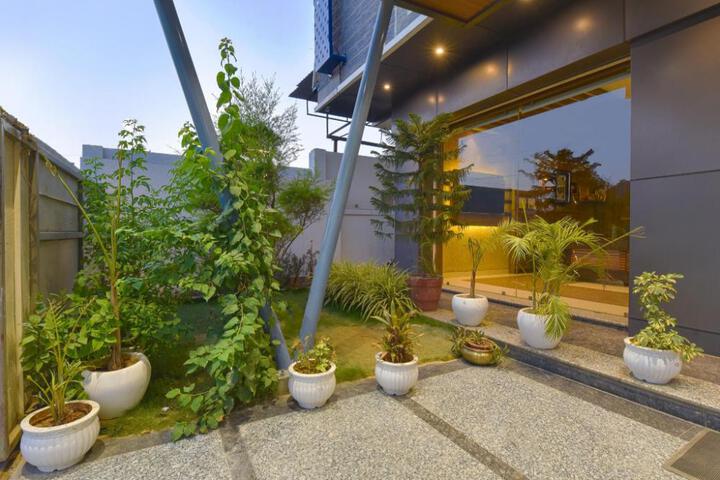 Hotel Sky Blu by Yansh Group