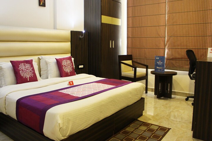 Room 21 of 25