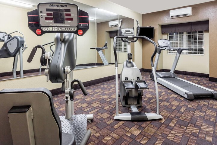 Hotel Gym Photos