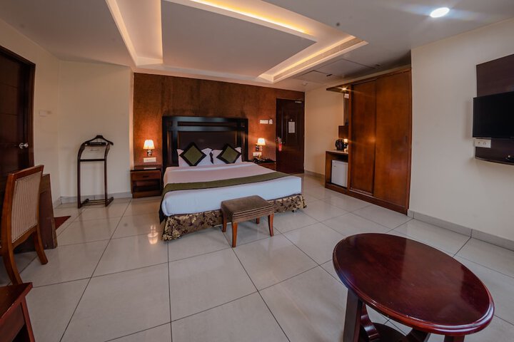 Room 17 of 83