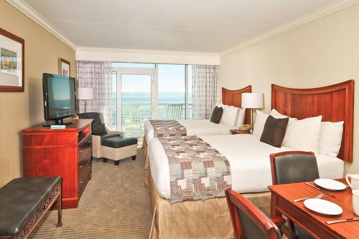 2 Queen Beds No Elevator (3 of 15)