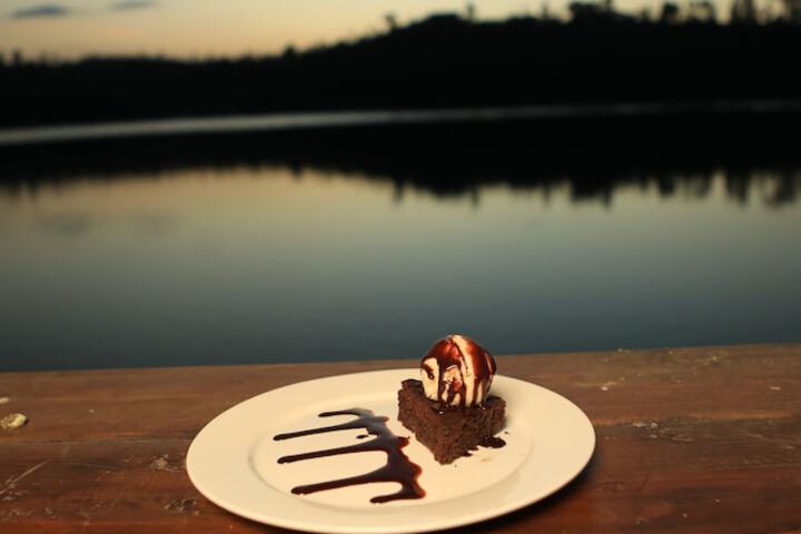 Lounge 127 of 157