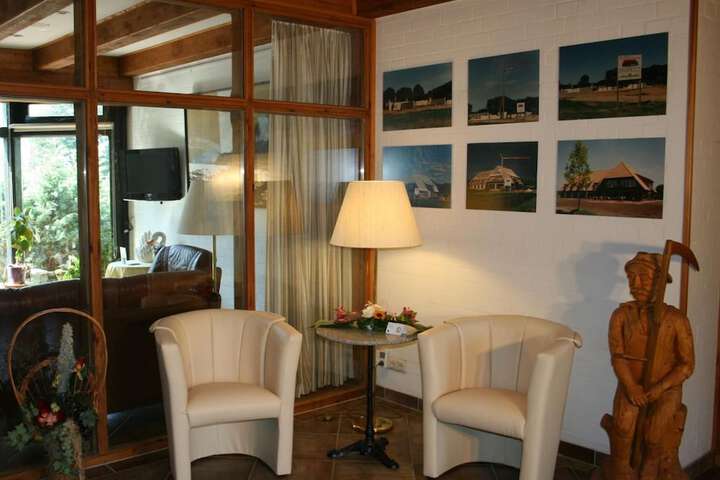 Room 13 of 39