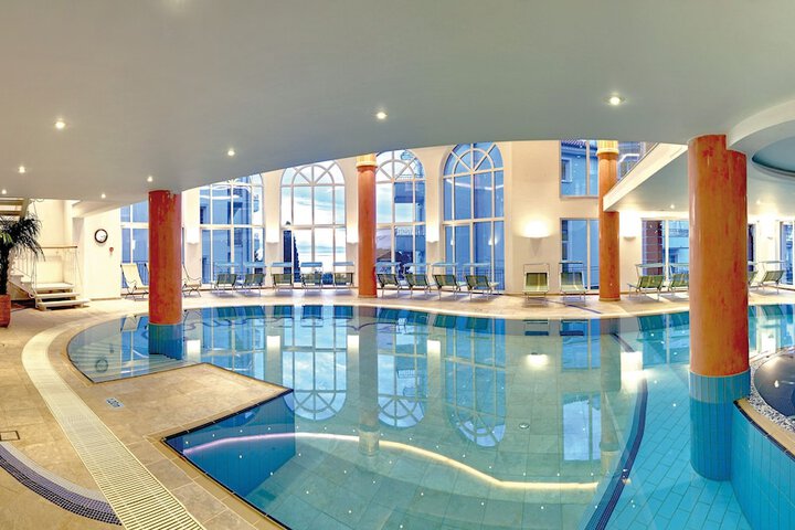 Pool 48 of 67
