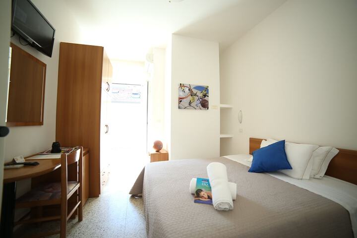 Room 22 of 113