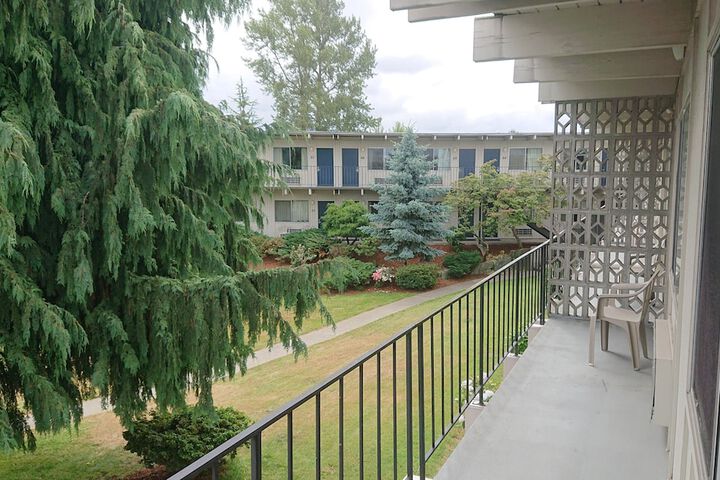 Terrace/Patio 76 of 145