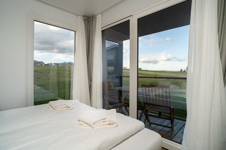 Room 3 of 35