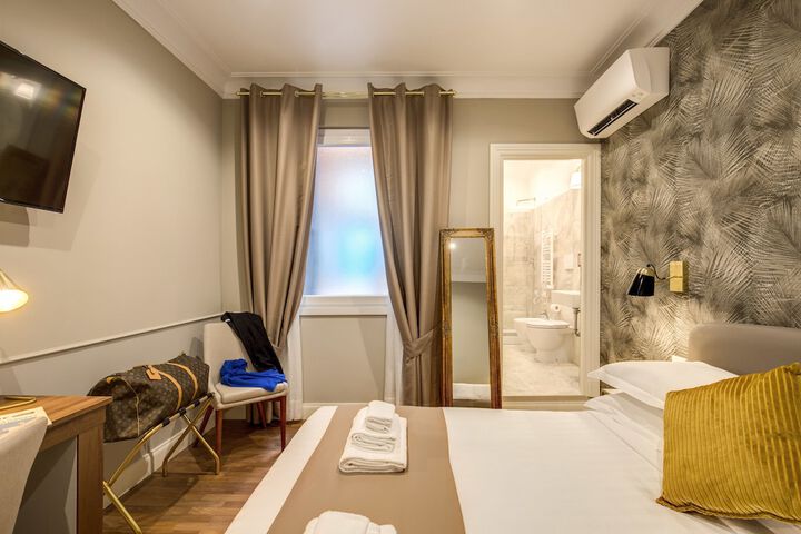 Room 7 of 95