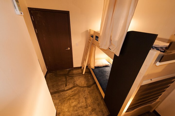 Room 7 of 151