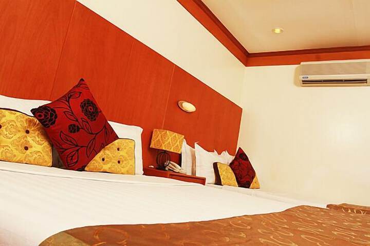 Room 21 of 26