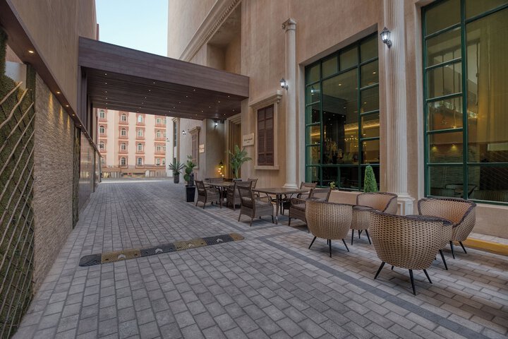 Terrace/Patio 36 of 38
