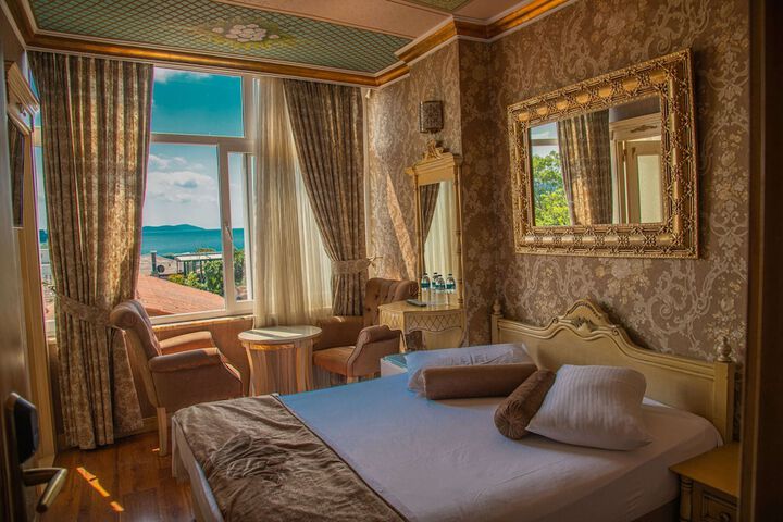 Room 40 of 119