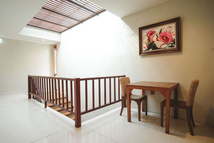 Ballroom/Hall 138 of 167