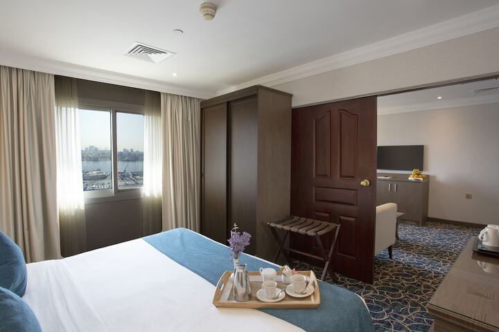 Room 10 of 25