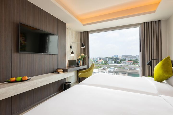Room 65 of 190