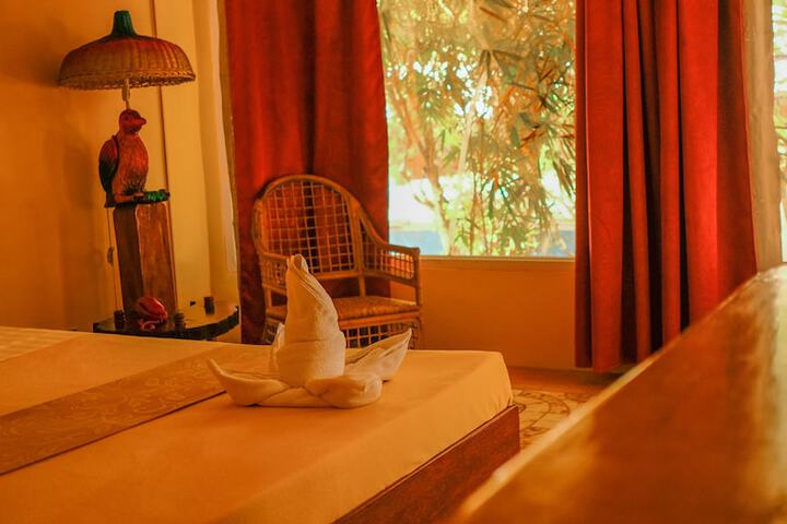 Room 22 of 185
