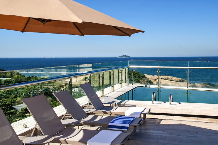Exterior of Arena Ipanema Hotel