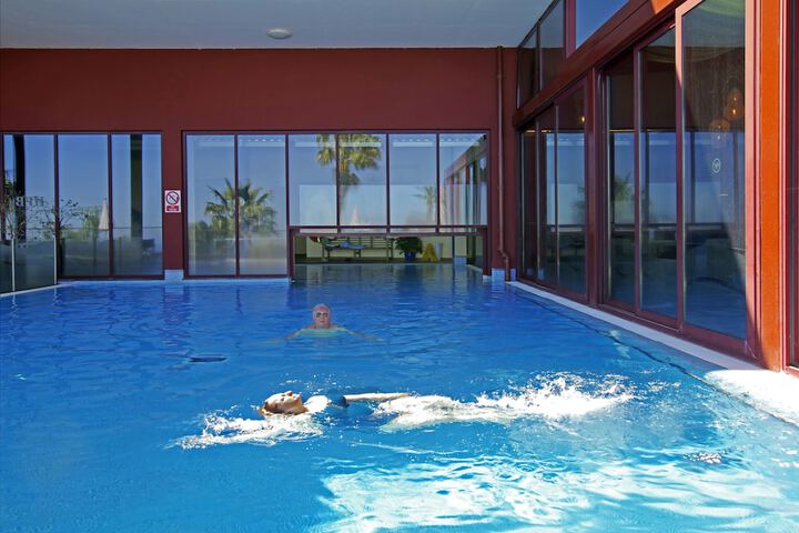 Hotel with Pool