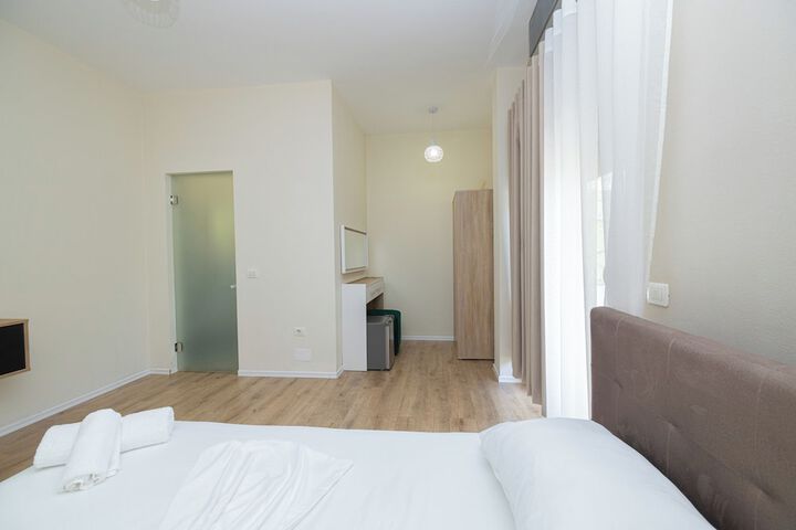 Room 26 of 110