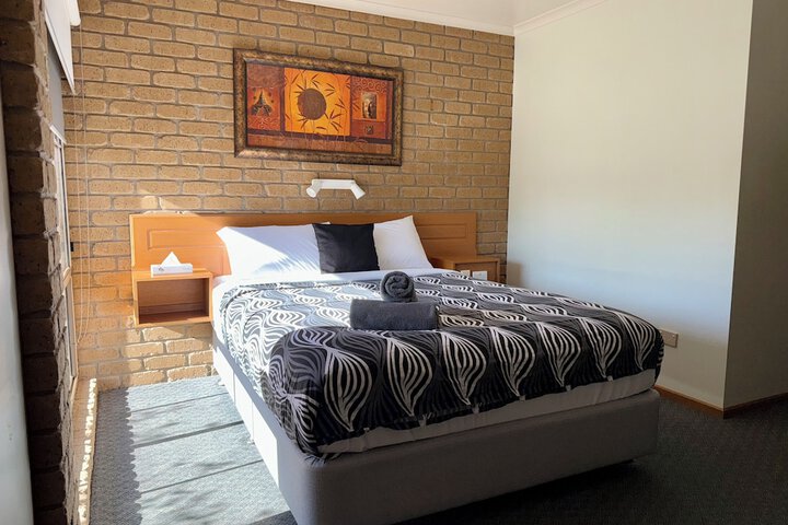 Room 18 of 51