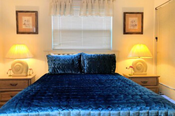 Room 47 of 49